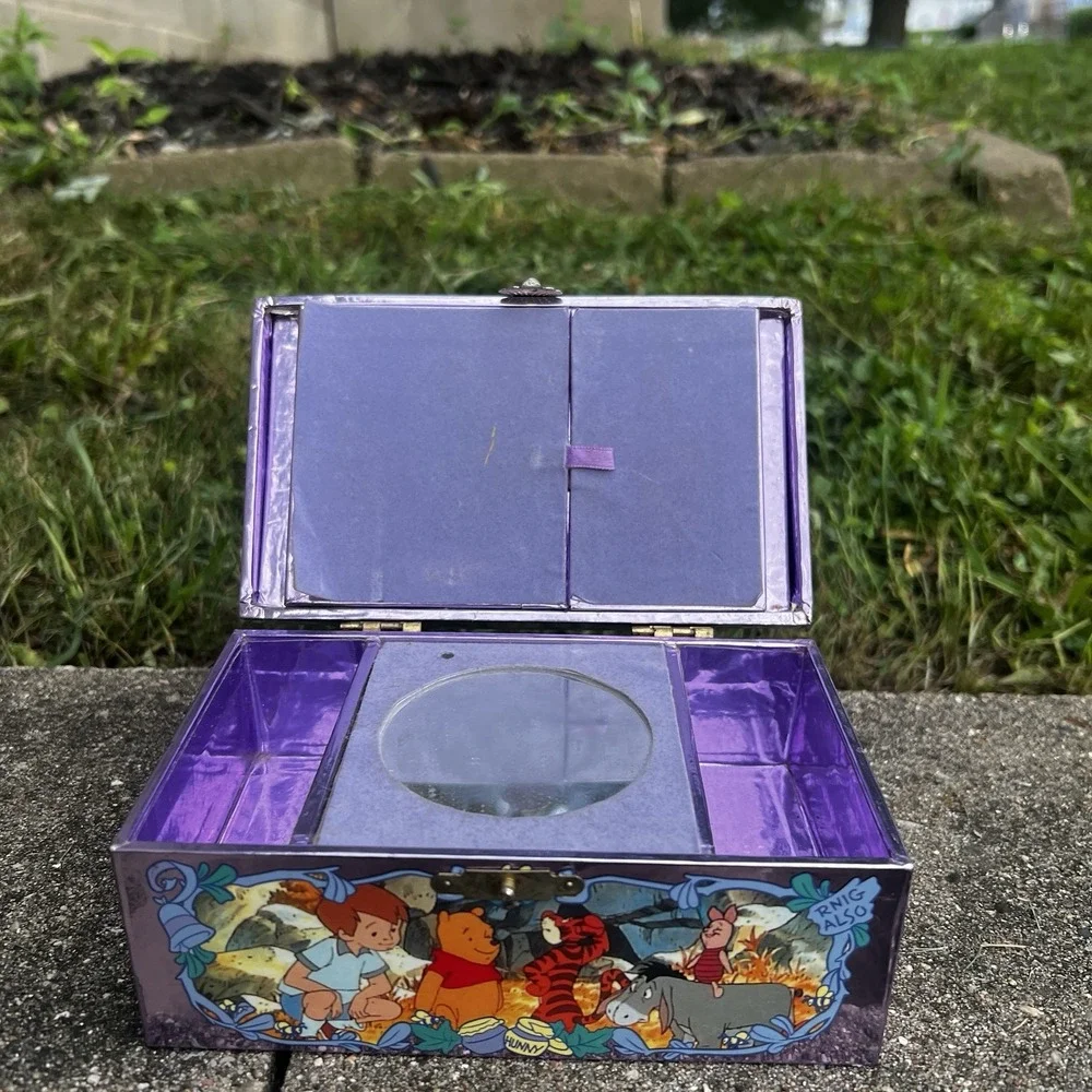 Vintage Rare Winnie the Pooh Jewelry Music Box 1963 Purple Metallic Mirror
